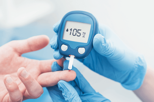 Augmentation du niveau de glucose dans le plasma sanguin dans le diabète sucré